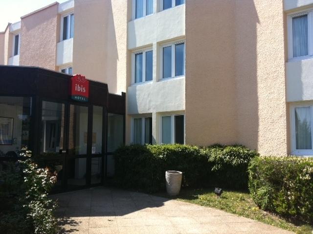Ibis Rambouillet Hotel Exterior foto