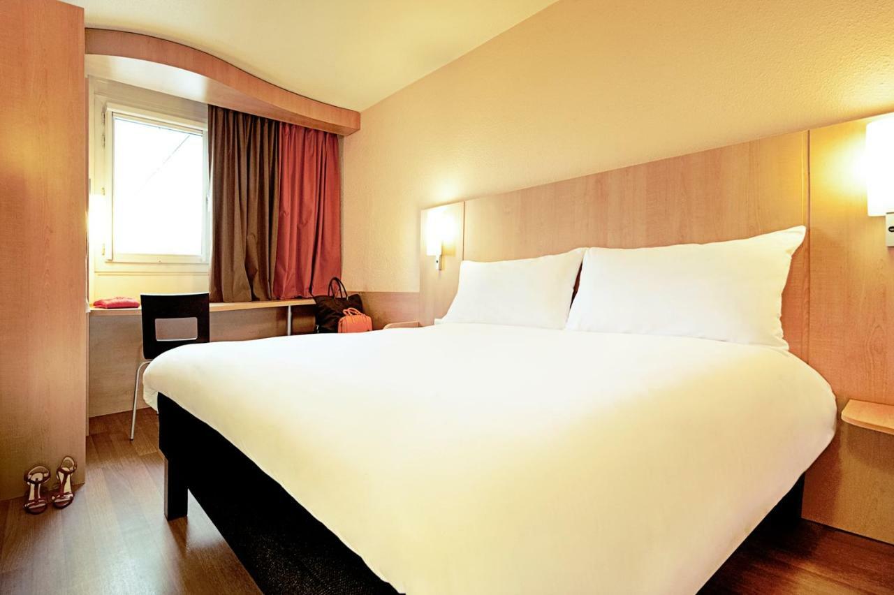 Ibis Rambouillet Hotel Exterior foto